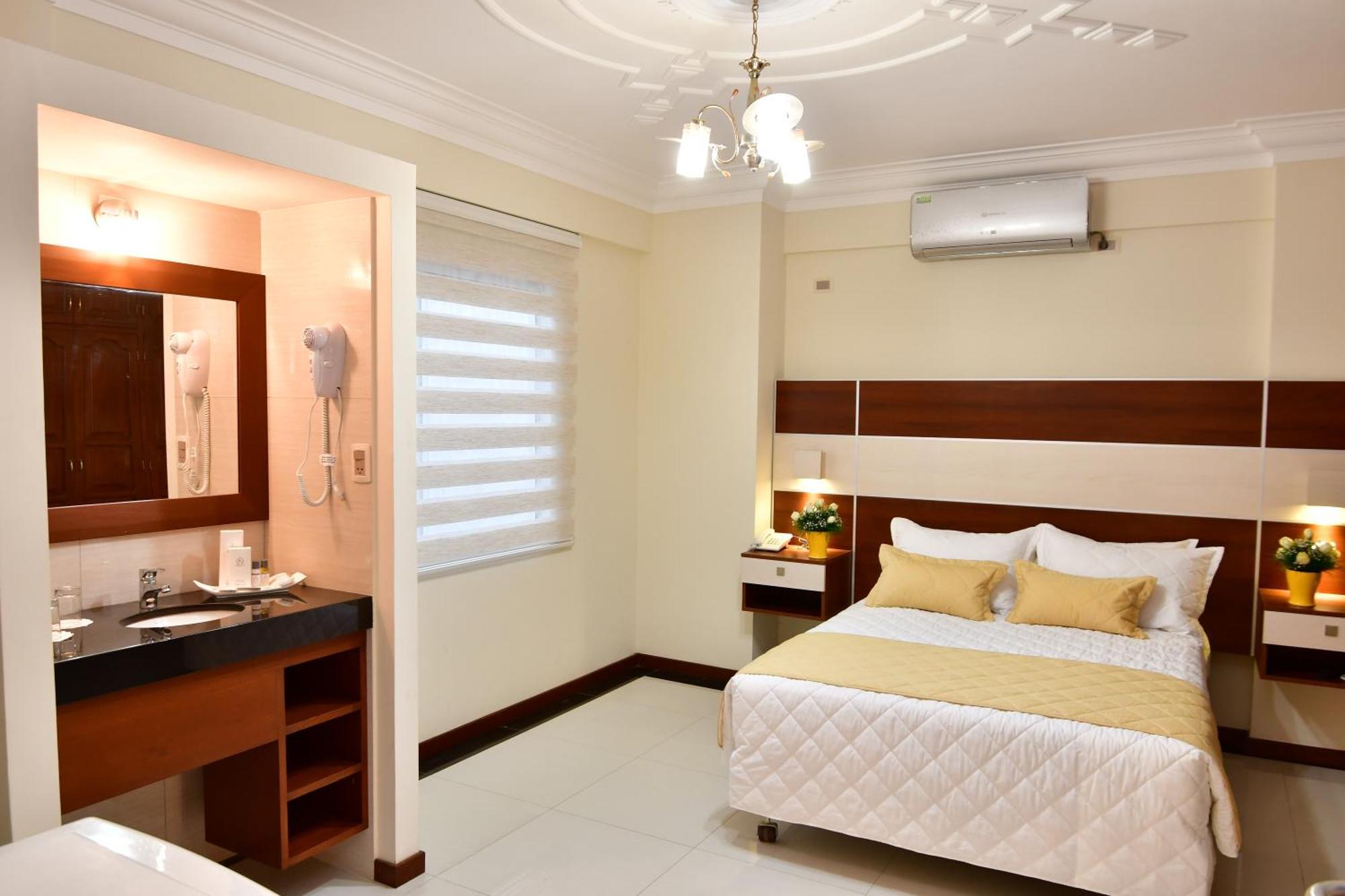Prince Hotel Hotel